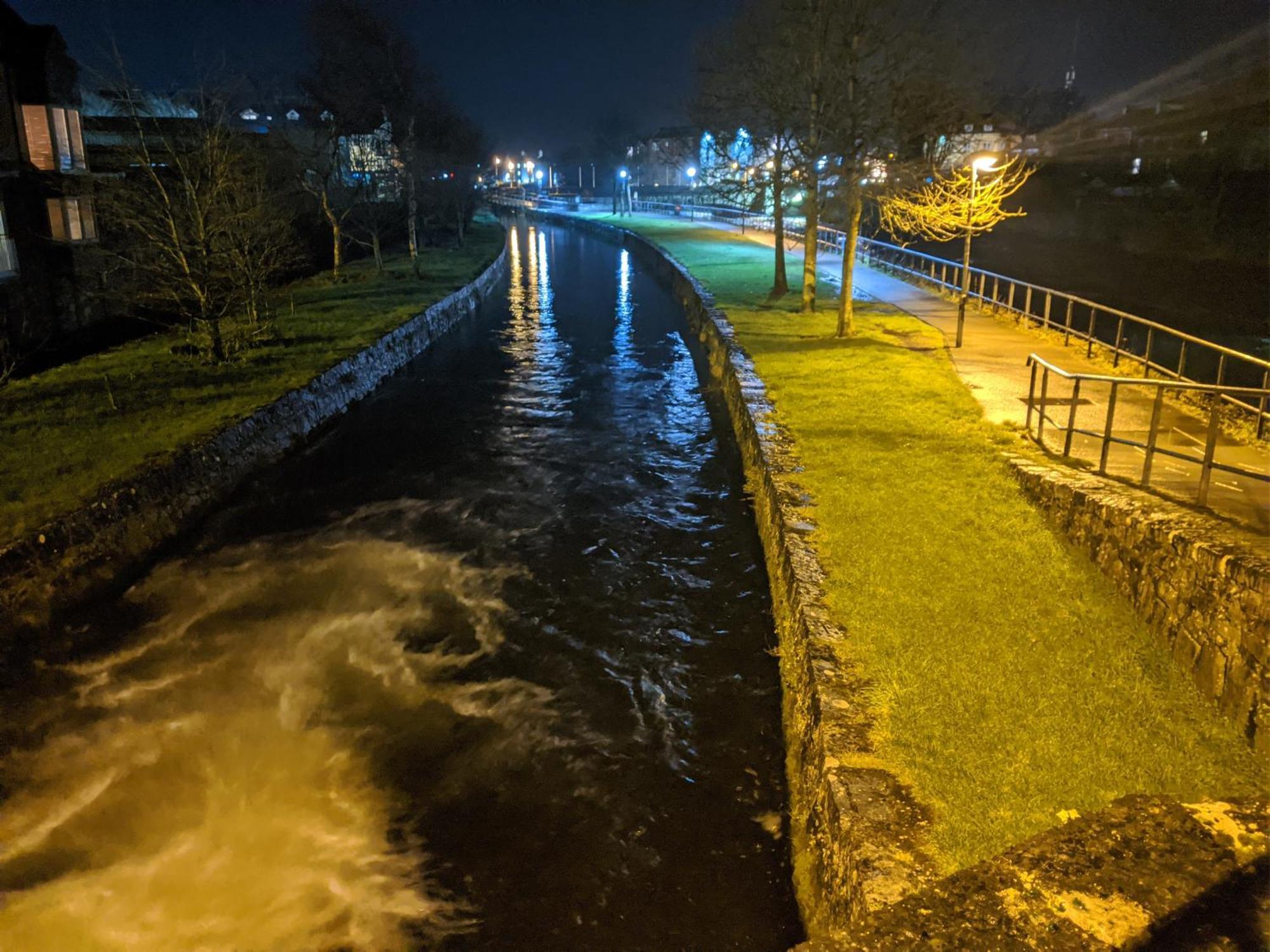 Heart Of City Centre Stunning View Galway Eksteriør billede
